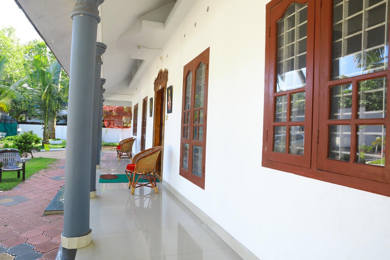 Апартаменты Marari Peterland Alappuzha Экстерьер фото