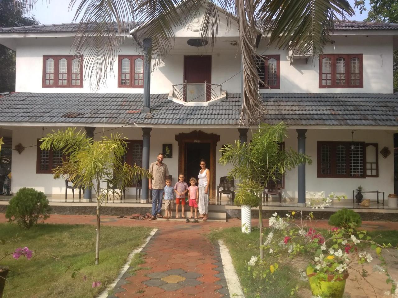 Апартаменты Marari Peterland Alappuzha Экстерьер фото